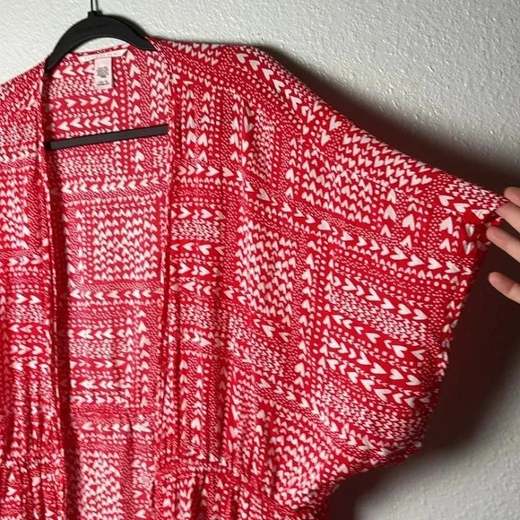 Victoria’s Secret Heart Valentine’s Day Duster Cardigan - Picture 5 of 6